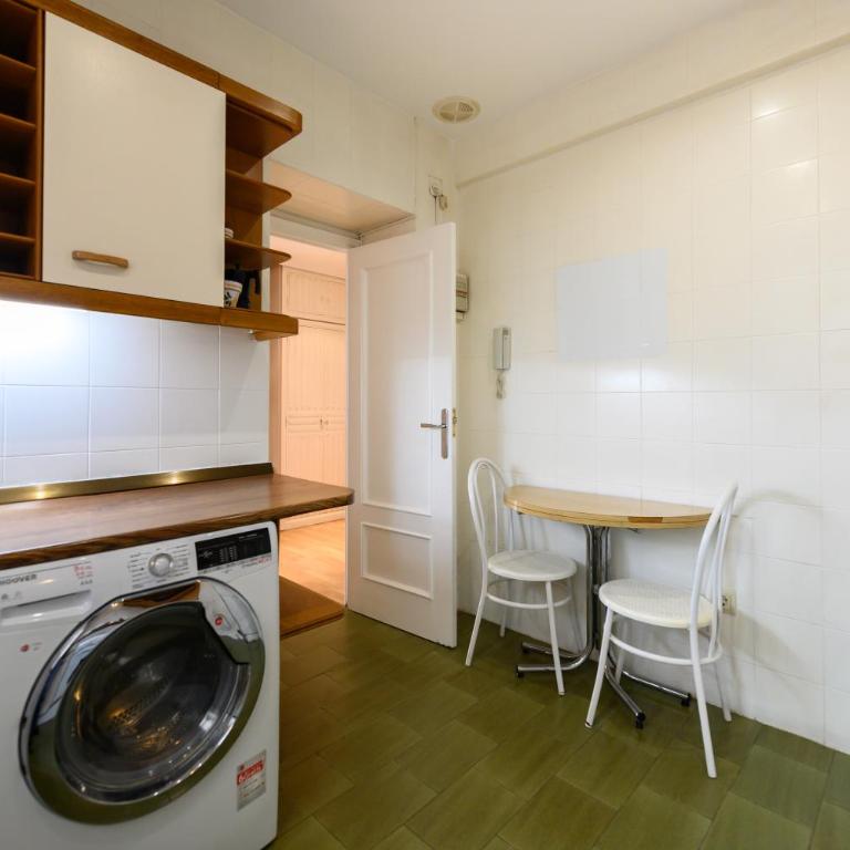 temporary apartment in the Salamanca neighborhood AAM242 - Two-Bedroom Apartment - 7