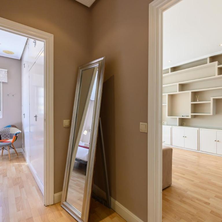 temporary apartment in the Salamanca neighborhood AAM242 - Two-Bedroom Apartment - 13