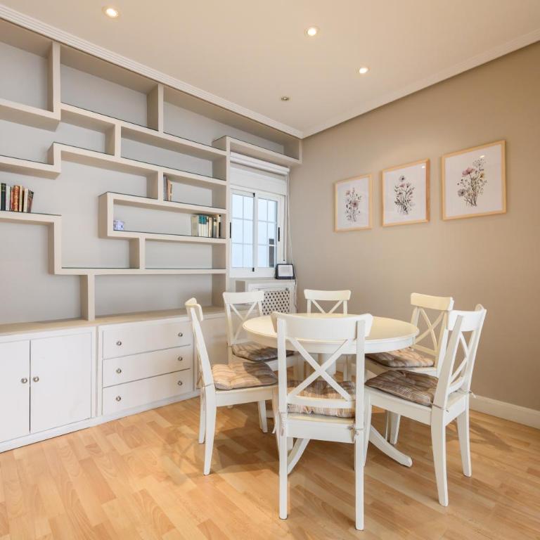 temporary apartment in the Salamanca neighborhood AAM242 - Two-Bedroom Apartment - 2