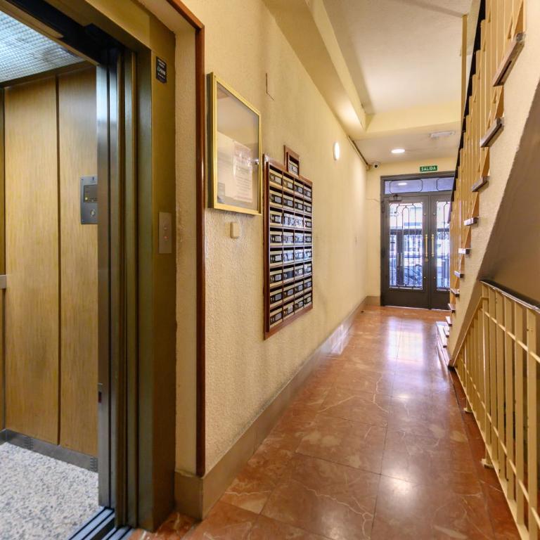 temporary apartment in the Salamanca neighborhood AAM242 - Two-Bedroom Apartment - 46