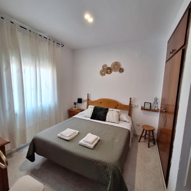 Centrico piso a 5 min de la playa, ac, wifi y parking incluido - Apartamento de 3 dormitorios - 5