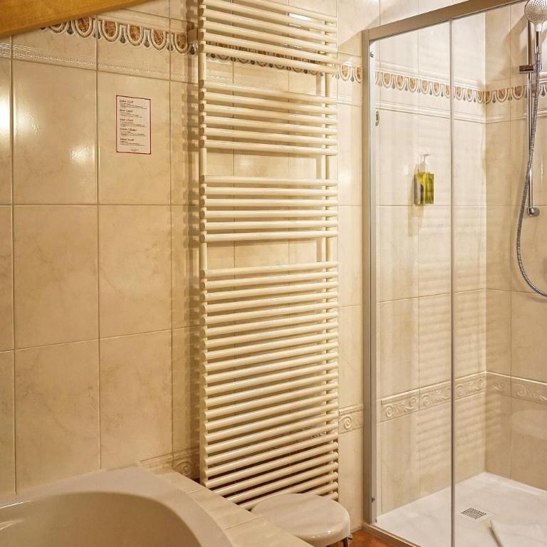 Landhotel Guglhupf - Premium Doppelzimmer - 12