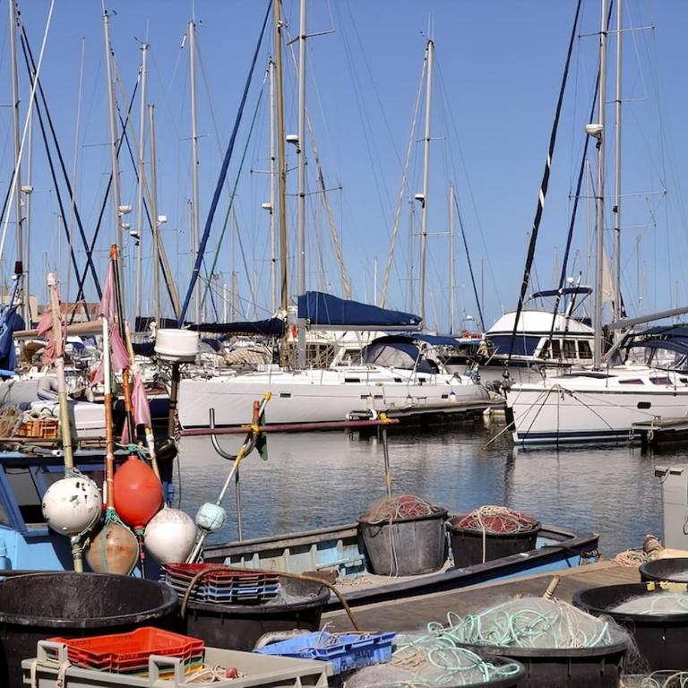 Plage de Canet T3 - Two-Bedroom Apartment - 10