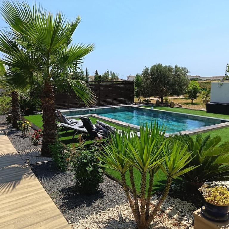 Villa moderne avec piscine privée près de la mer - Villa 3 Chambres - 1