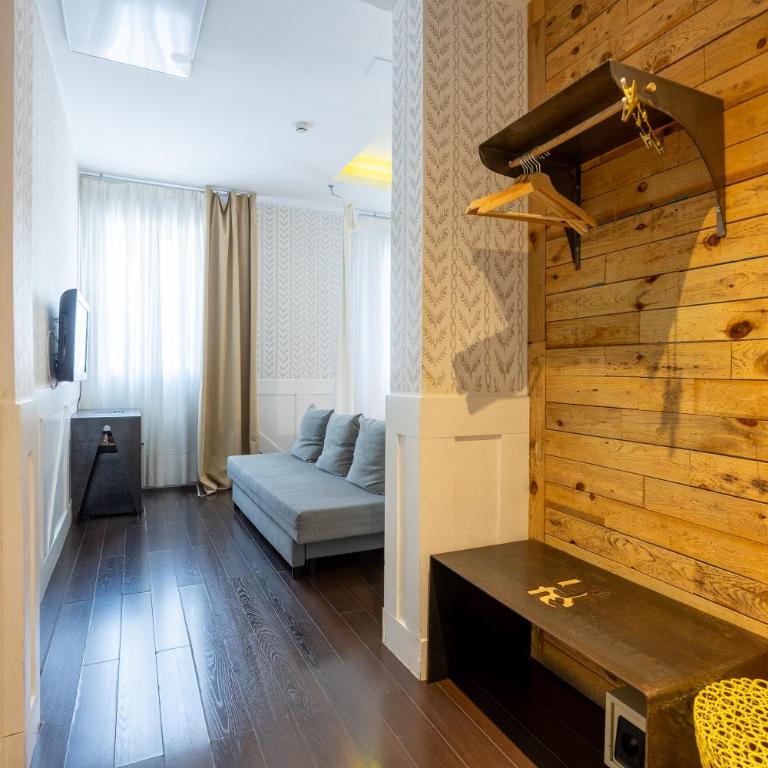 Abalú Collection Hotel Life Gran Via - Quadruple Room - 5