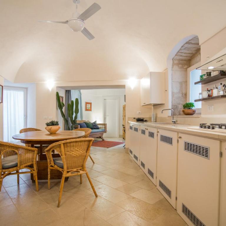 Palazzo Degli Olivi - Appartamento con 2 Camere da Letto - 5