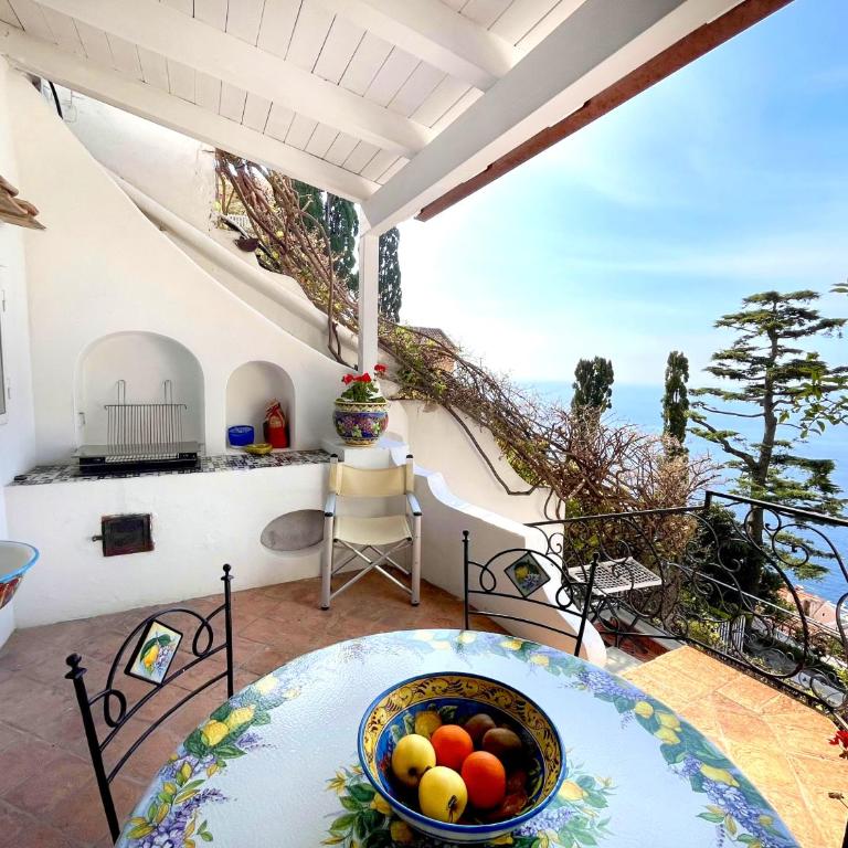 Villa Profumo di Mare con vista mozzafiato - Appartamento con 2 Camere da Letto - 3