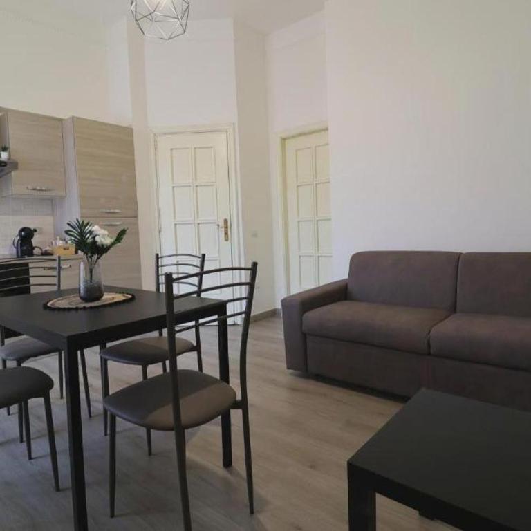 Pompei Centro Apartments - Appartamento con 1 Camera da Letto e Vista Città - 4