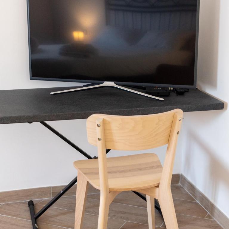 Casa di Iole - Appartamento con 2 Camere da Letto - 47