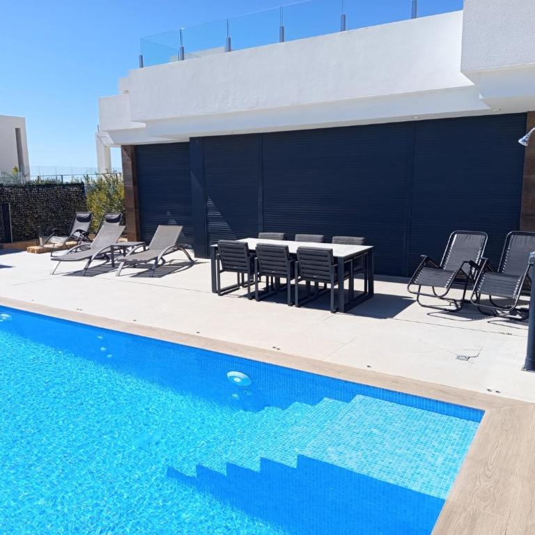 Villa Esmeralda 20 by BookaParadise - Villa - 23
