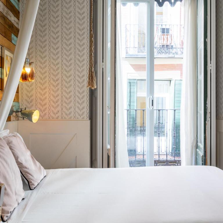 Abalú Collection Hotel Life Gran Via - Double or Twin Room with View - 2