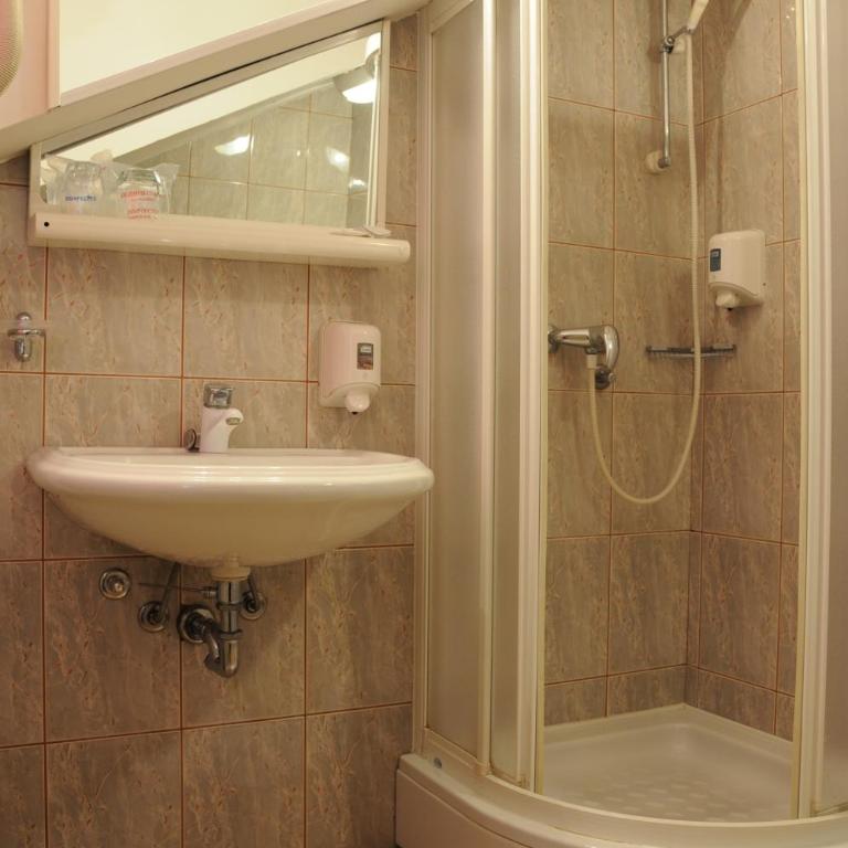 Hotel Terex - Double Room - 8