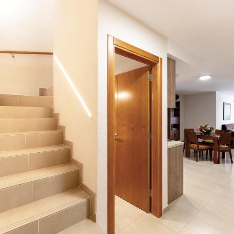 Apartamentos Vista Sur - Apartamento dúplex con vistas parciales al mar - 5