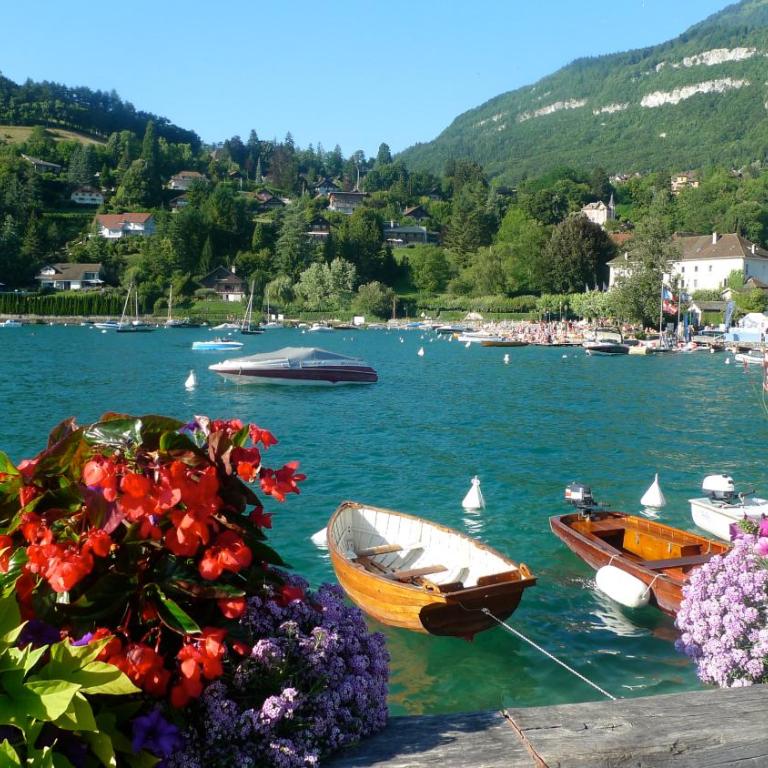 Chalet avec vue splendide sur le lac d'Annecy - Chalet 3 Chambres - 26