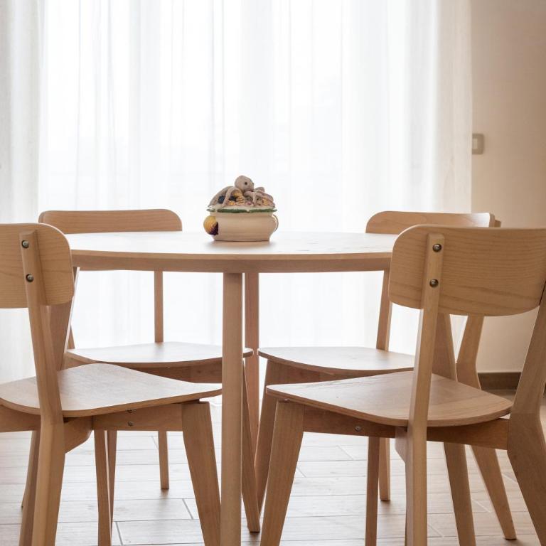 Casa di Iole - Appartamento con 2 Camere da Letto - 60