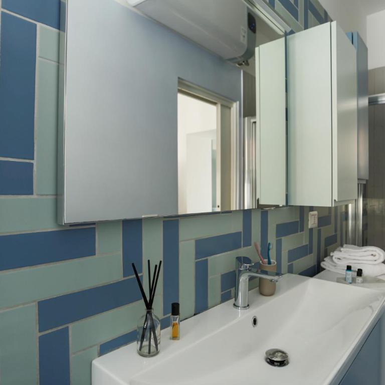 The Best Rent - Cozy one-bedroom in the Isola area with views of the Bosco Verticale - Apartment - auf 2 Etagen - 34