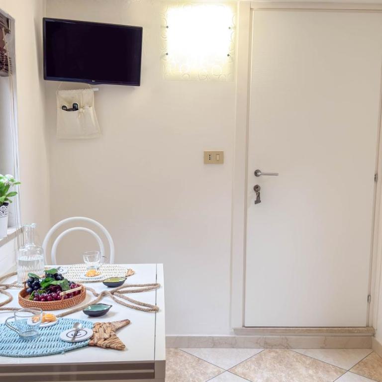 Cà 4 nevodi Chiara by Ca-Sa Check - Appartamento Deluxe con 2 Camere da Letto - 23