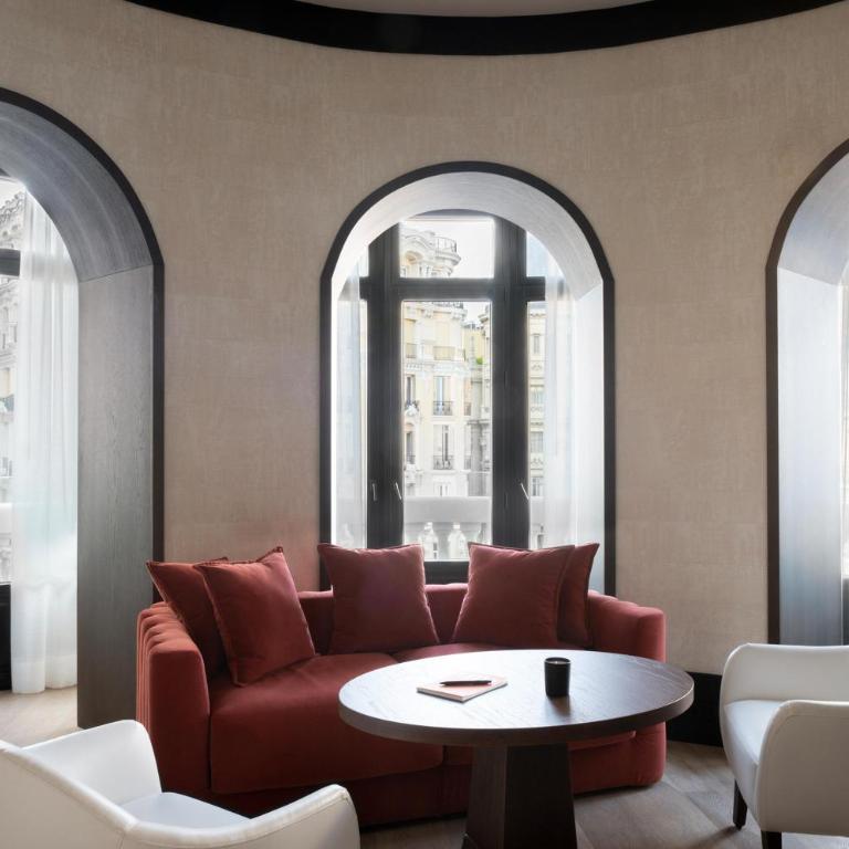 Hotel Montera Madrid, Curio Collection By Hilton - Suite Familiar comunicada - 5
