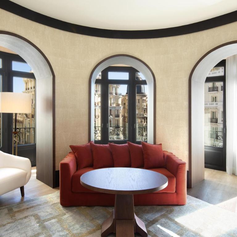 Hotel Montera Madrid, Curio Collection By Hilton - Suite Familiar comunicada - 12