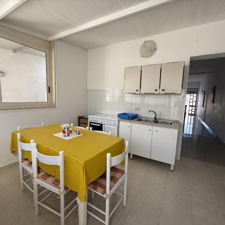 Casa Vacanza Nina a Torre Lapillo con veranda - Two-Bedroom Apartment - 9