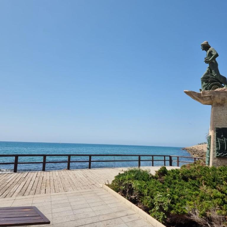 Torrevieja 2 BR and Parking - Apartamento - 22