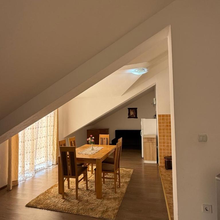 Apartment Panorama - Three-Bedroom Apartment - 8