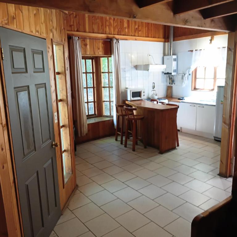 Paraiso del Huife - Three-Bedroom Chalet - 4