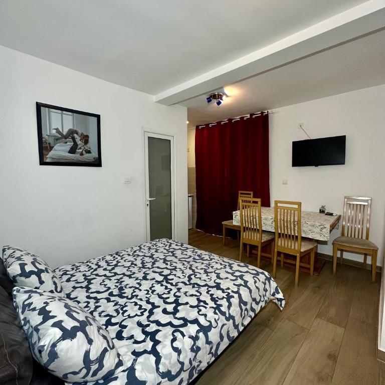 Apartmani Bulevar Budva - Apartman sa 1 Spavaćom Sobom - 10