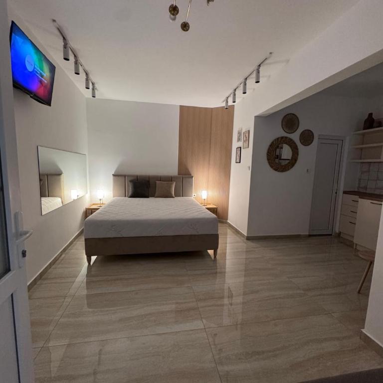 Urban Nest Apartments - Superior Queen Room - 1