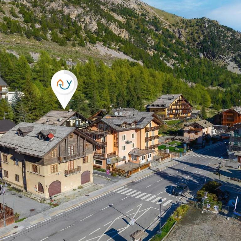 Rochebrune Apartments in Ski Resort - Appartement avec Balcon - 14