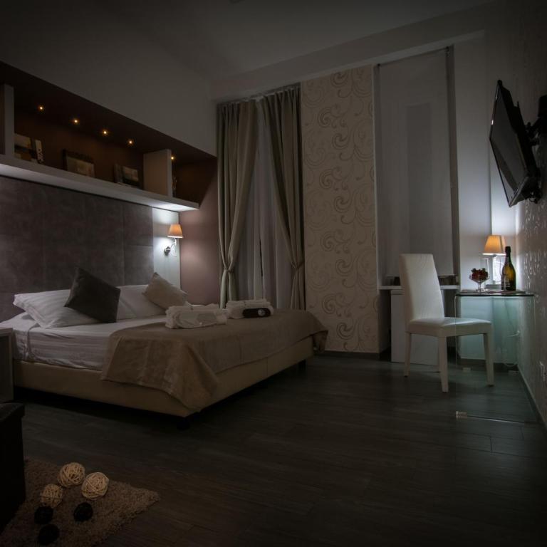 Elenoire Rooms & Suite - Camera Matrimoniale/Doppia con Letti Singoli - 2
