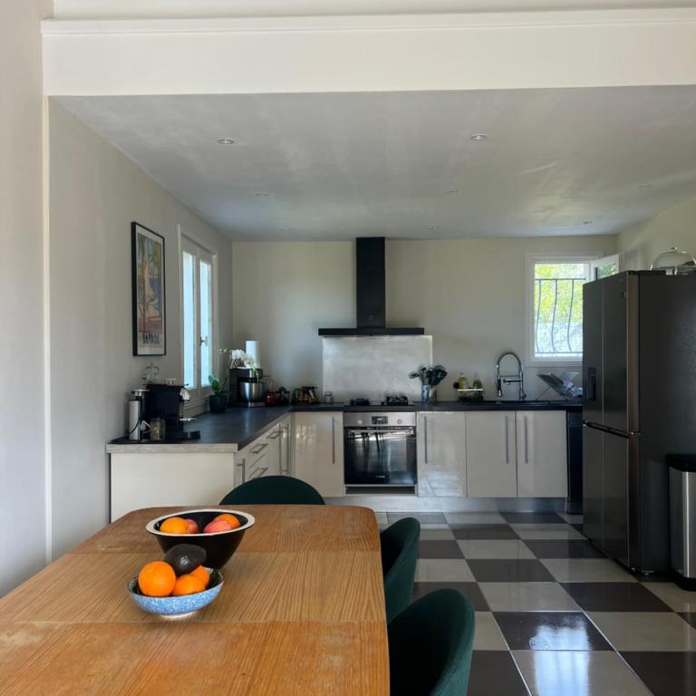 Maison de vacances avec grand jardin et 3 chambres - Maison 1 Chambre - 13