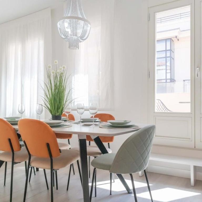 Deluxe Penthouse Downtown Madrid - Three-Bedroom Apartment - 5