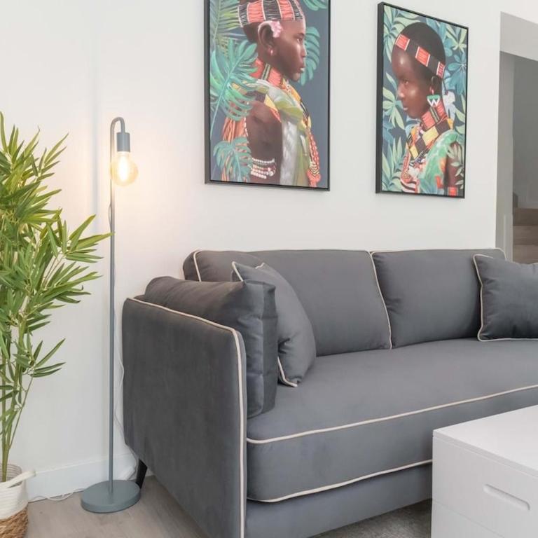 Deluxe Penthouse Downtown Madrid - Three-Bedroom Apartment - 3