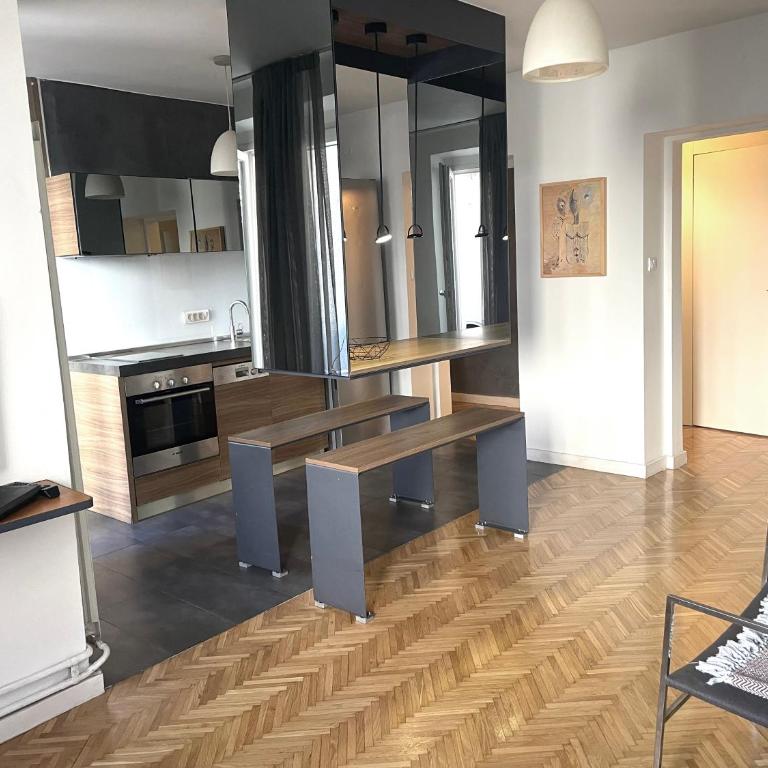 Quiet 1BR Apartment with Two Terraces in City Center - One-Bedroom Apartment - 7