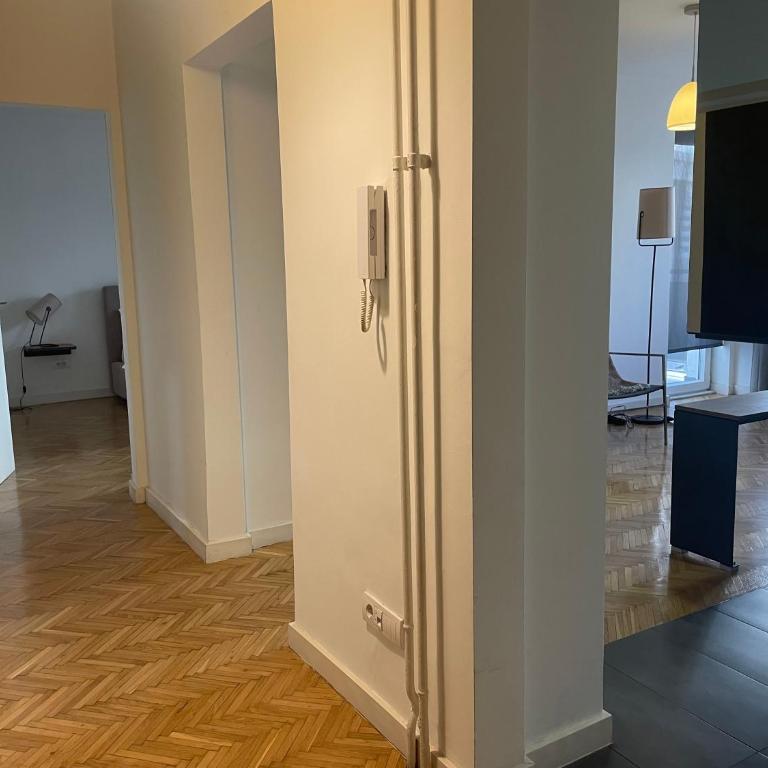 Quiet 1BR Apartment with Two Terraces in City Center - One-Bedroom Apartment - 10
