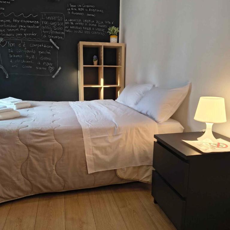 Bologna House Fioravanti 25 - Appartamento con 2 Camere da Letto e Vista Città - 49