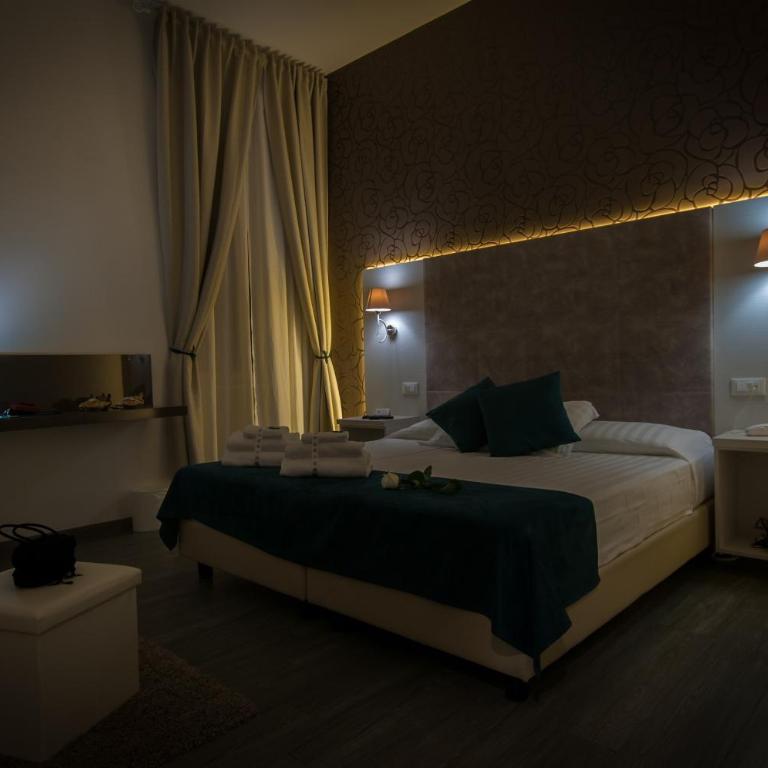 Elenoire Rooms & Suite - Camera Superior Matrimoniale/Doppia con Letti Singoli - 2