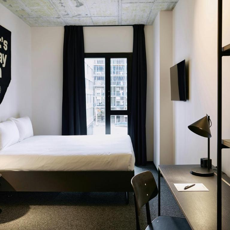The Social Hub San Sebastián - Habitación con cama grande - 5