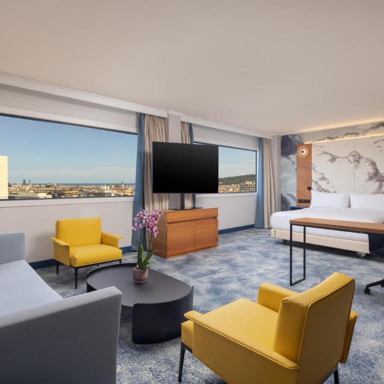 Hilton Barcelona - Master King Suite with Lounge Access - 2