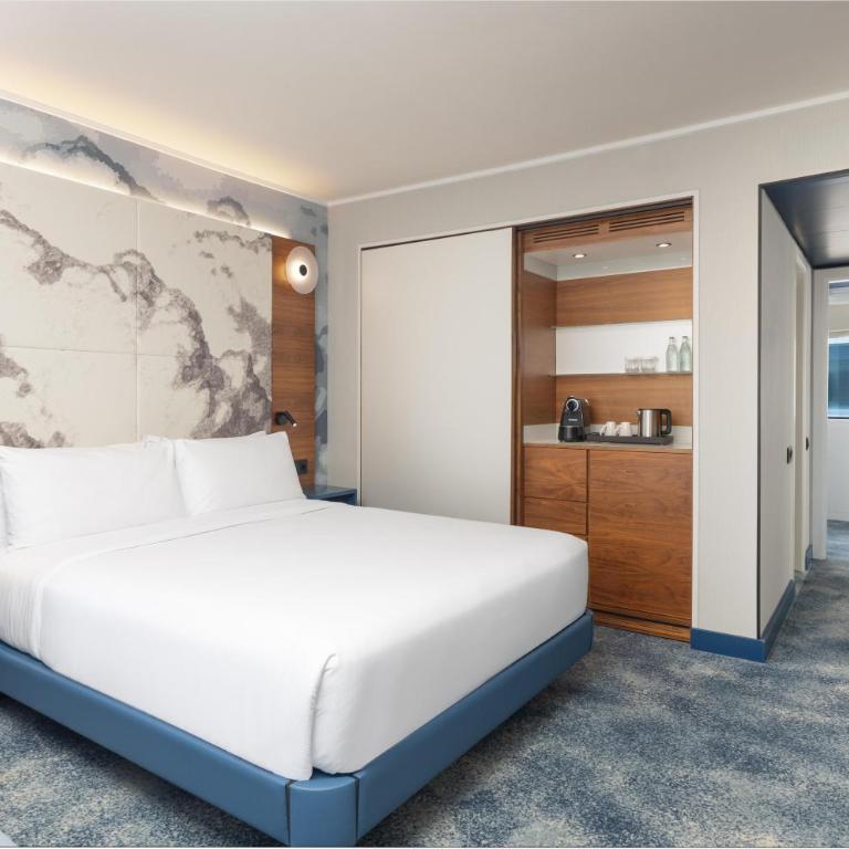 Hilton Barcelona - Executive Corner King Room - Lounge Access - 3
