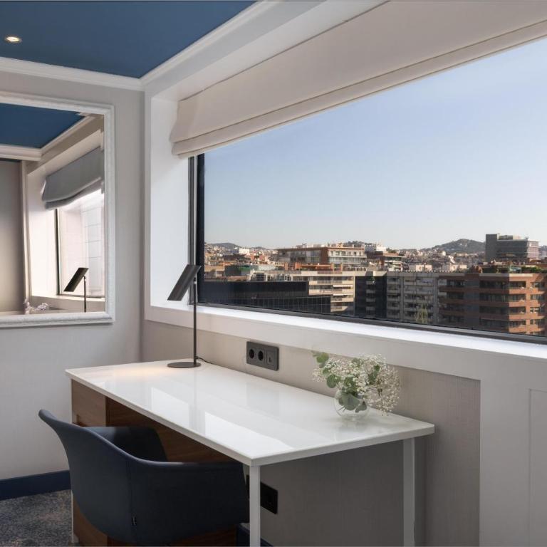 Hilton Barcelona - Executive Corner King Room - Lounge Access - 6