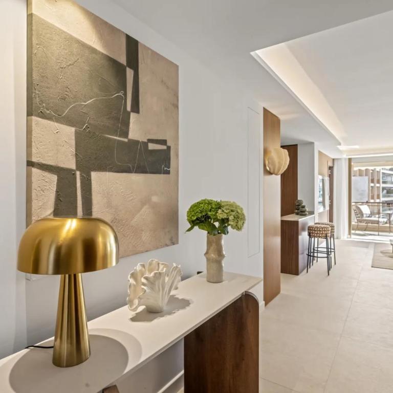 REF 2029 Sea view apartment for rent Cannes Croisette - Apartment - 5