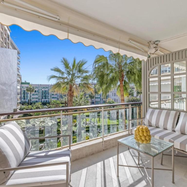 REF 2029 Sea view apartment for rent Cannes Croisette - Apartment - 3