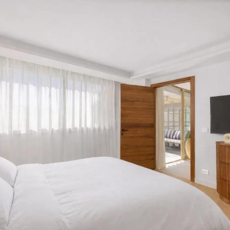 REF 2029 Sea view apartment for rent Cannes Croisette - Apartment - 8