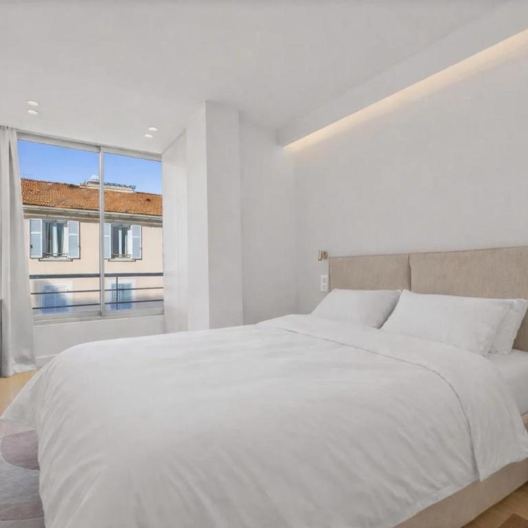 REF 2029 Sea view apartment for rent Cannes Croisette - Apartment - 12