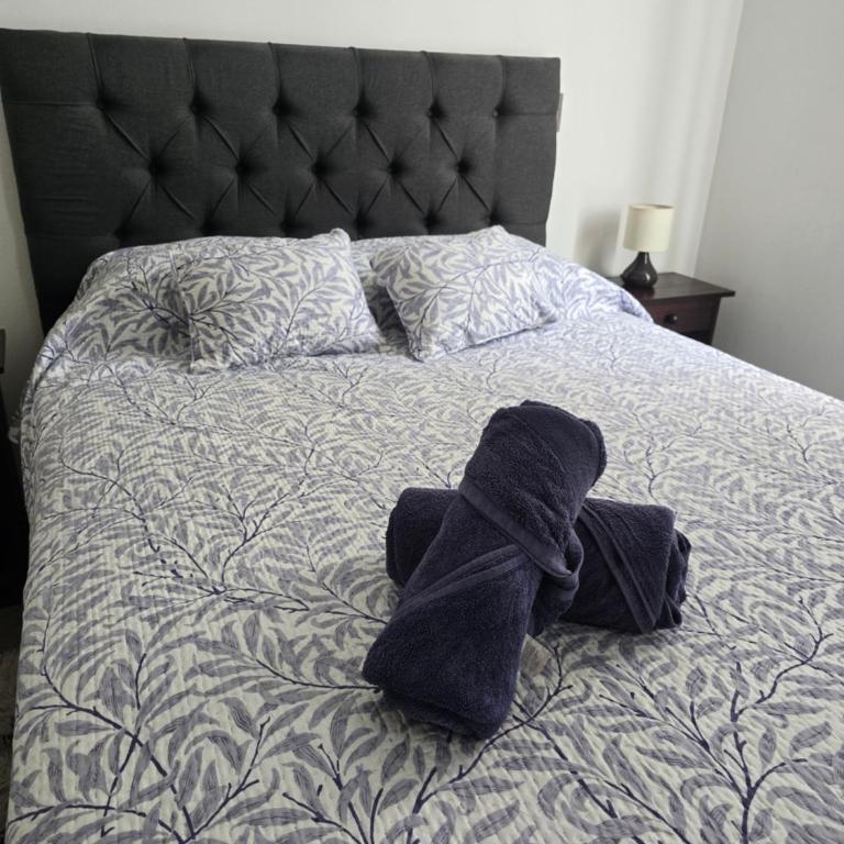Departamento 3 dormitorios a pasos Champion media luna Rancagua con parcking y Wifi - Three-Bedroom Apartment with Balcony - 6