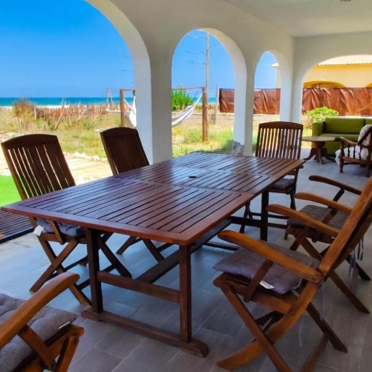 The Beach House Denia -- Casa en primera línea de playa - Denia - Casa de 3 dormitorios - 11