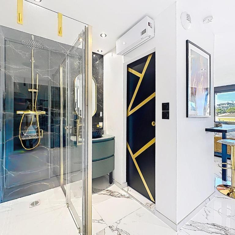 Studio luxe Le Venus doré 218 au village naturiste Port Venus - Apartment mit 1 Schlafzimmer - 4