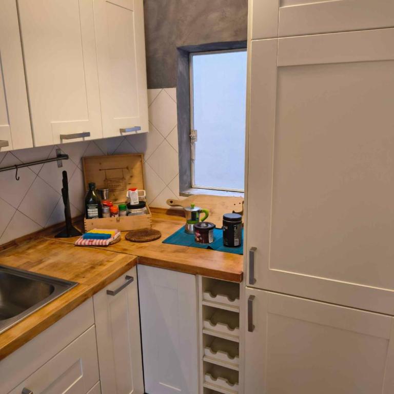 Bologna House Fioravanti 25 - Appartamento con 2 Camere da Letto e Vista Città - 3